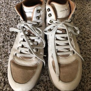 Used! Salvatore Ferragamo sneakers 👟!!!!